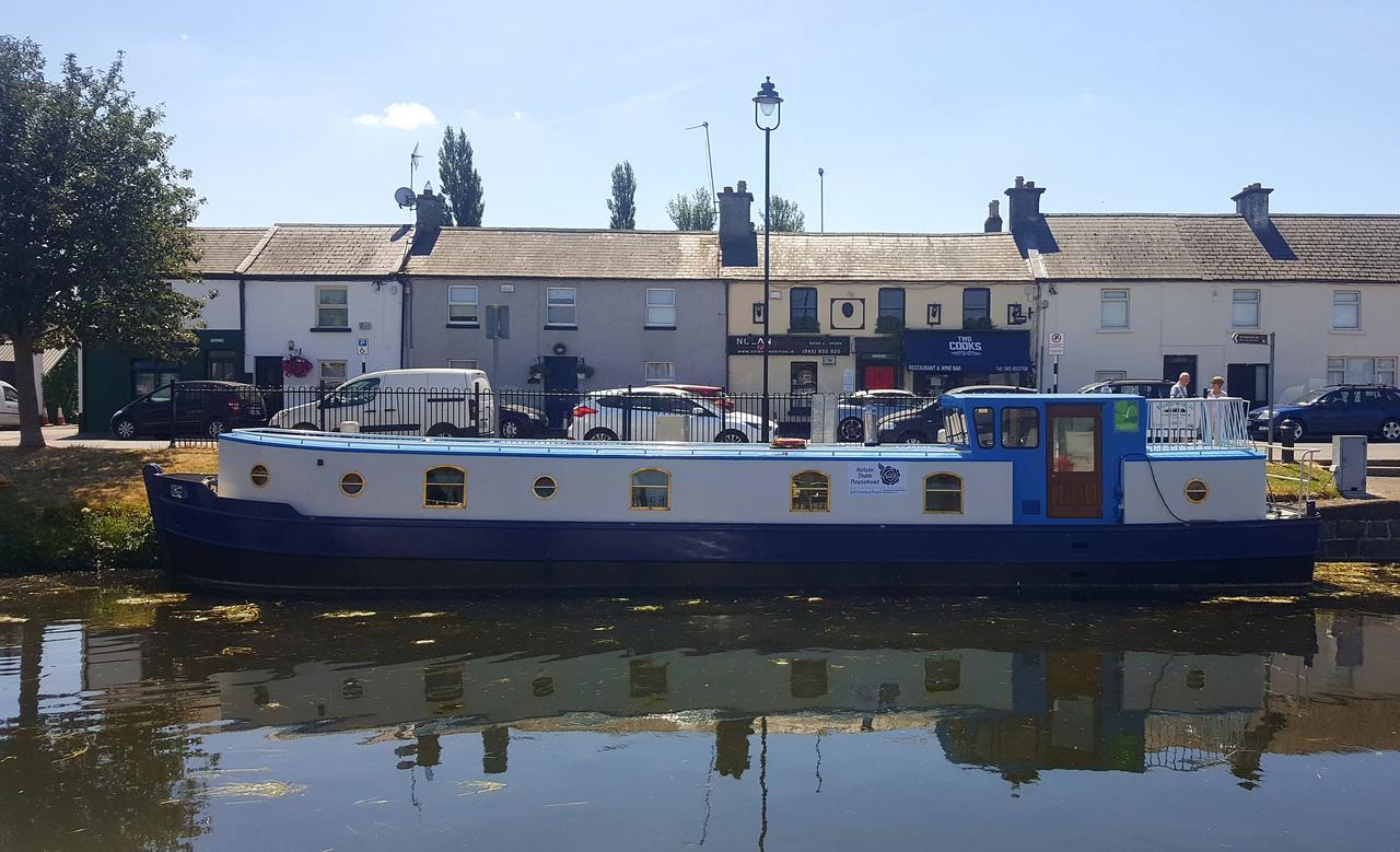 Отель Roisin Dubh Houseboat Sallins Экстерьер фото